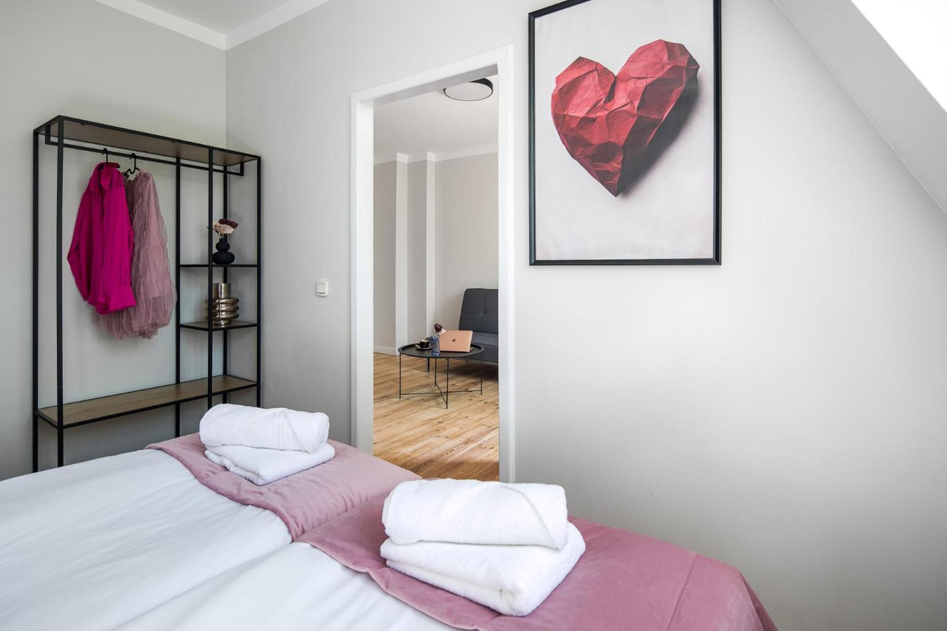 One-Bedroom Apartment Garden View