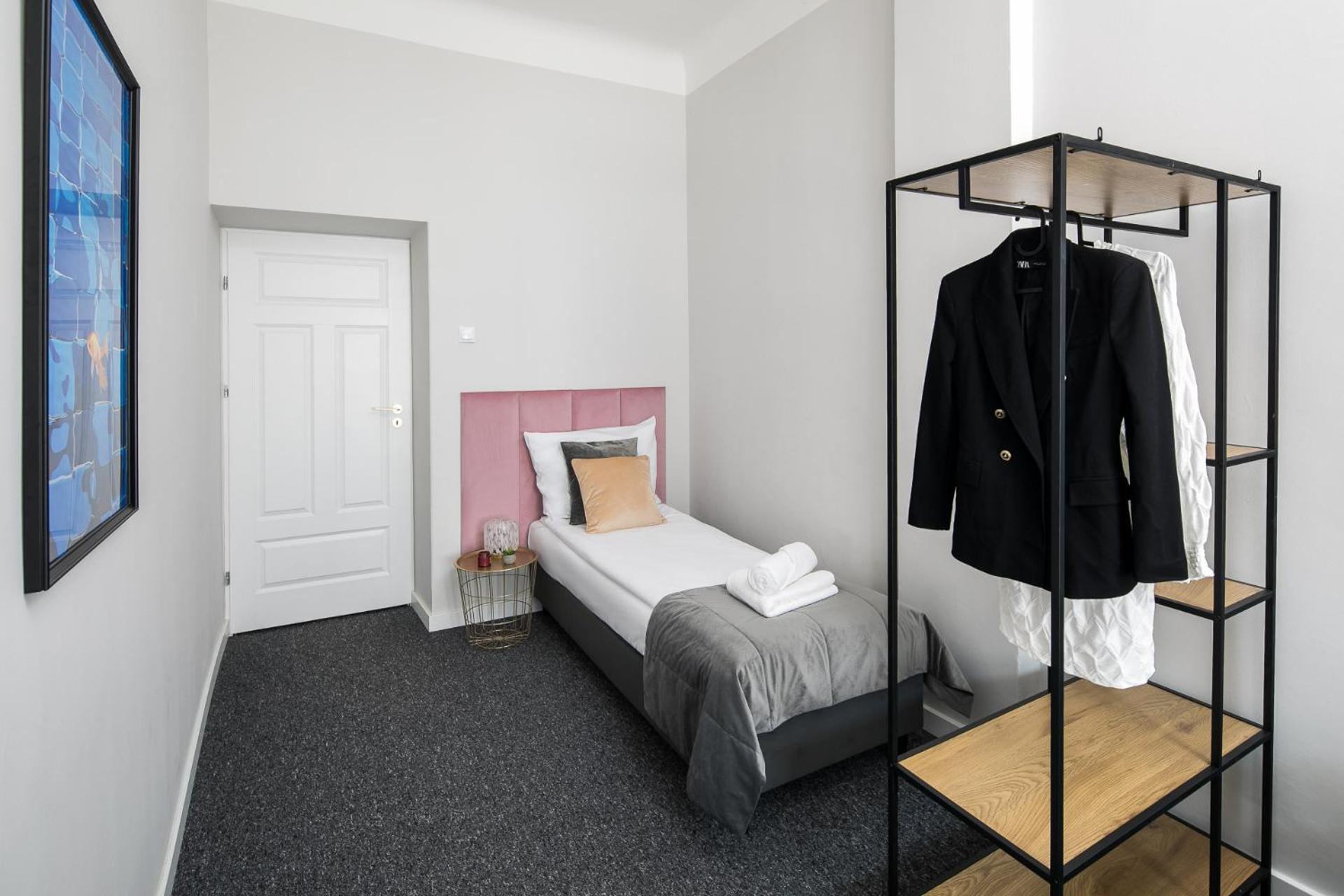 One-Bedroom Family Apartment